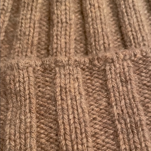 NWT Unisex Tan Ribbed Knit cashmere Beanie made in Italy - Picture 3 of 10